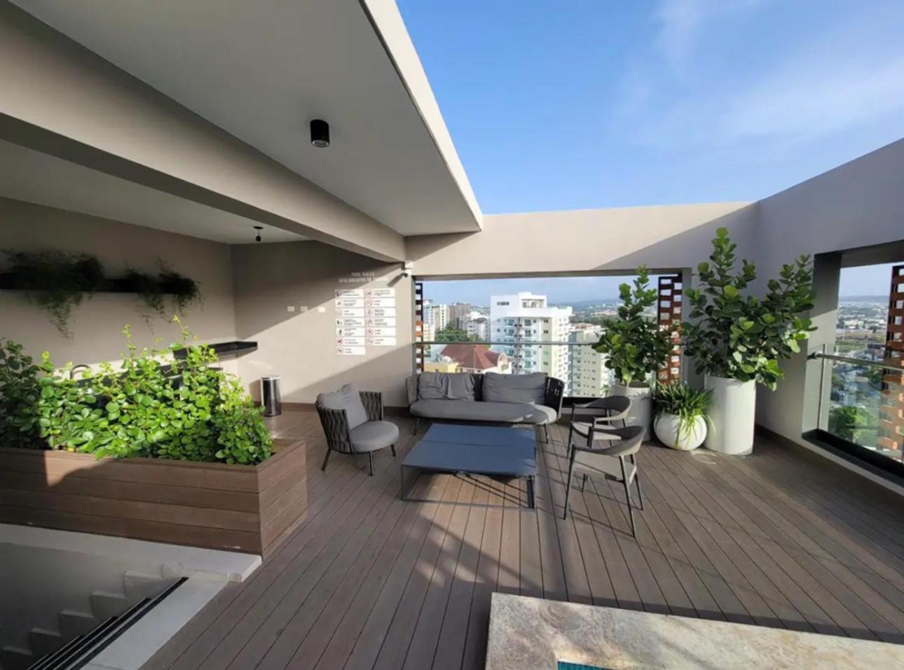 Modern Luxury Condo With Rooftop Pool & Gym Сантьяго-де-лос-Кабальерос Экстерьер фото